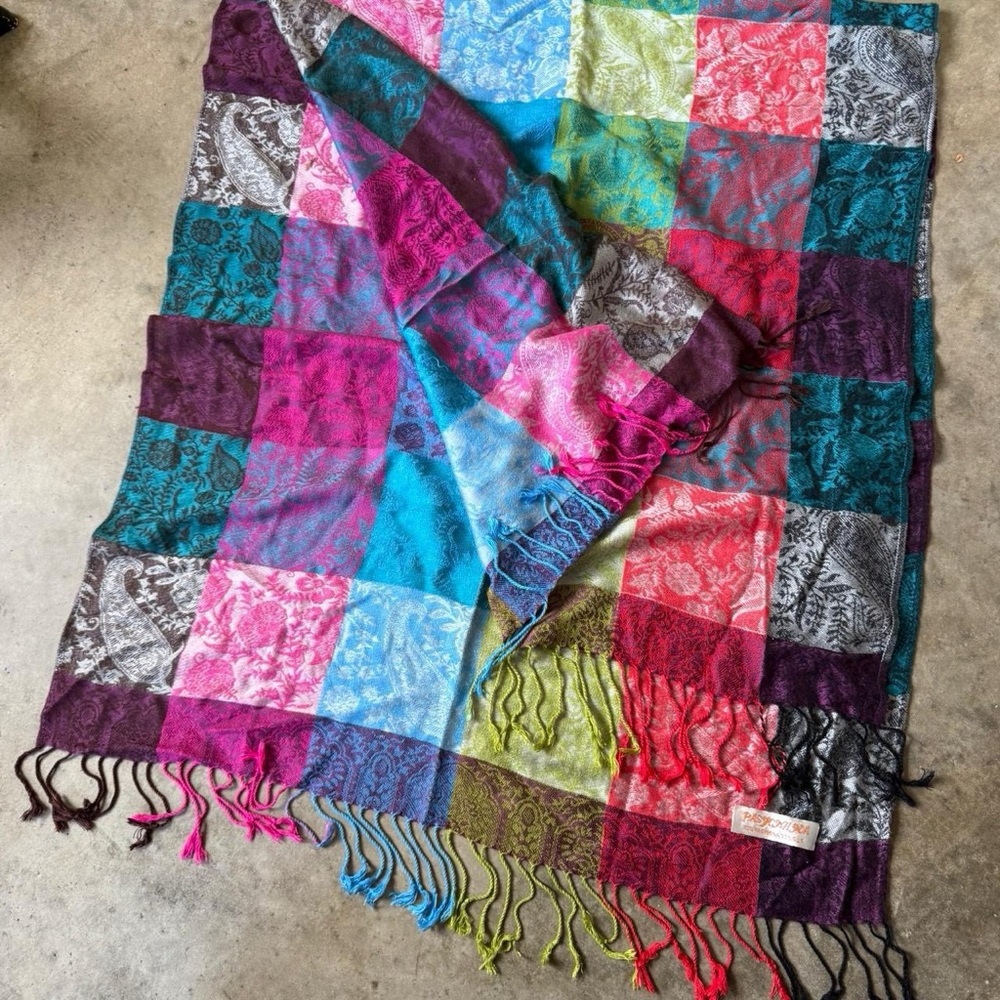 Pashmina Multicolor Patchwork Scarf - image 3